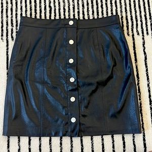 N:PHILANTHROPY Medium Faux Vegan Leather Black Mini Skirt Snap Front P7